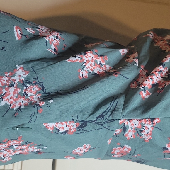 MADEWELL MARGUERITE DRESS IN BUTTERFLY GARDEN WOMEN SIZE 2 - Picture 13 of 16